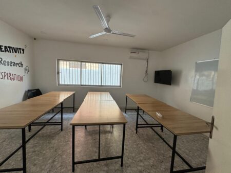 WhatsApp Image 2025-05-05 at 21.42.01