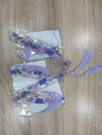 Tassel bookmark